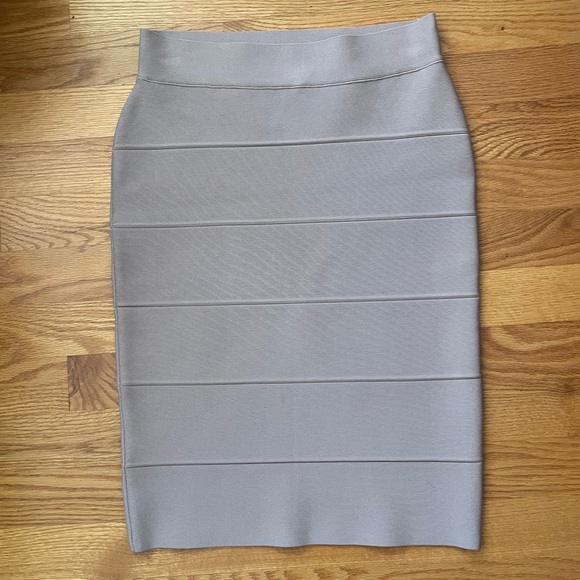 BCBG bandage skirt - Picture 2 of 3